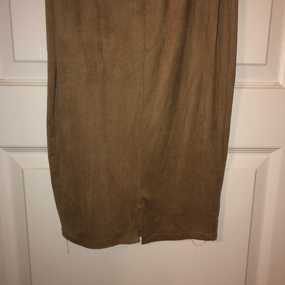 Tan Dress - Picture 5 of 7